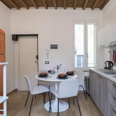 Apartment Soprasiena - Charming Floor & View *