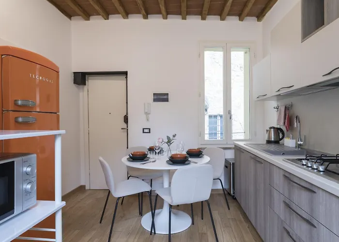 Apartment Soprasiena - Charming Floor & View *