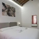 Soprasiena - Charming Floor & View Apartman *